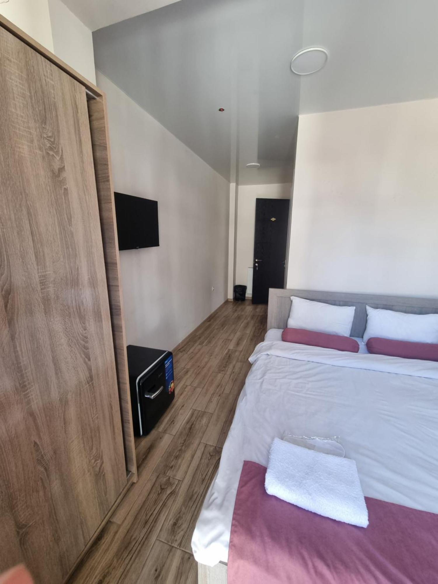 Mahali Hotel Батумі Екстер'єр фото