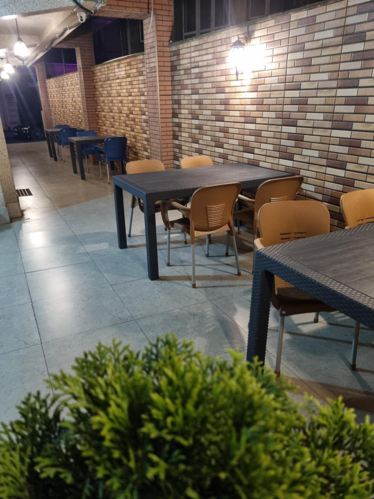 Mahali Hotel Батумі Екстер'єр фото
