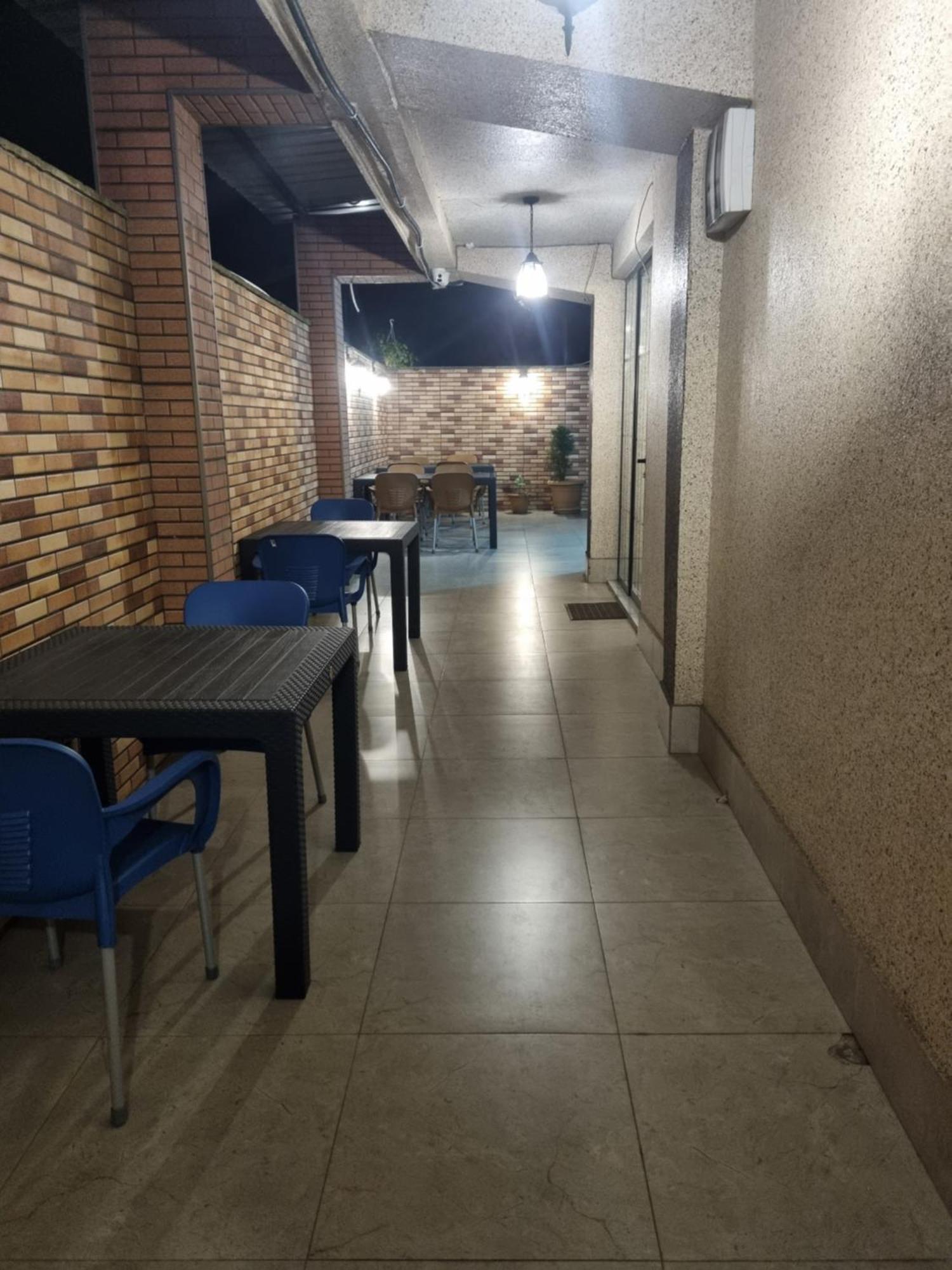 Mahali Hotel Батумі Екстер'єр фото