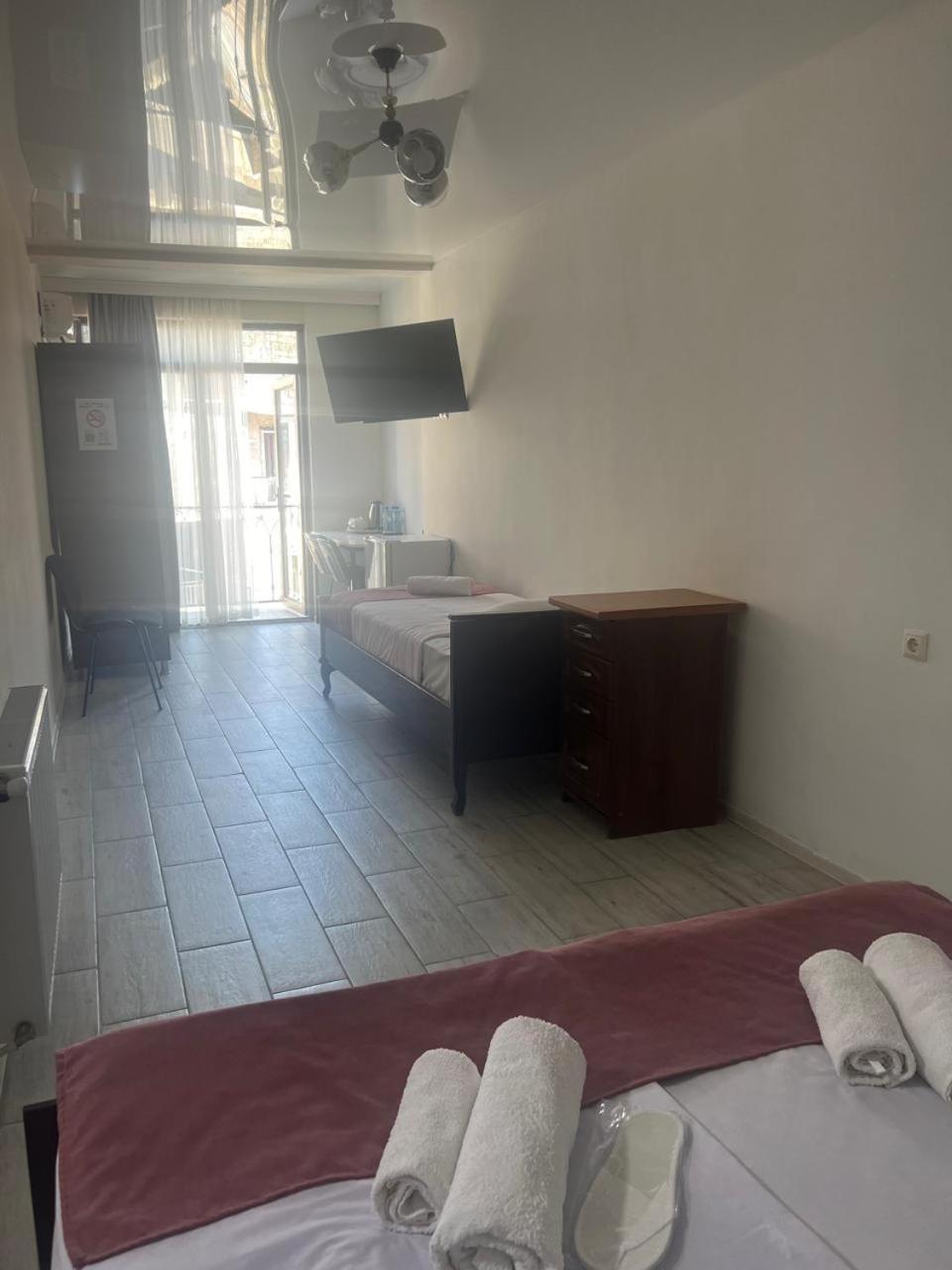 Mahali Hotel Батумі Екстер'єр фото